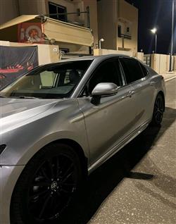 تۆیۆتا کامری